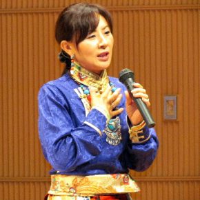 広島結集2016「チベット平和の夕べ」バイマー・ヤンジン講演会 広島結集2016「チベット平和の夕べ」バイマー・ヤンジン講演会
